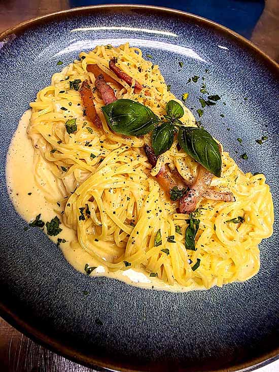 Foto Pasta Carbonara Restaurant Tempo di Pizza