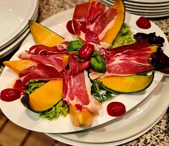 Foto Melone mit Parmaschinken im Restaurant Tempo di Pizza